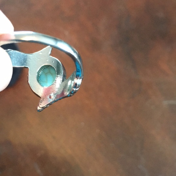 2 tone Turquoise Ring NEW SIlver tone SIZE 9 - Picture 3 of 4